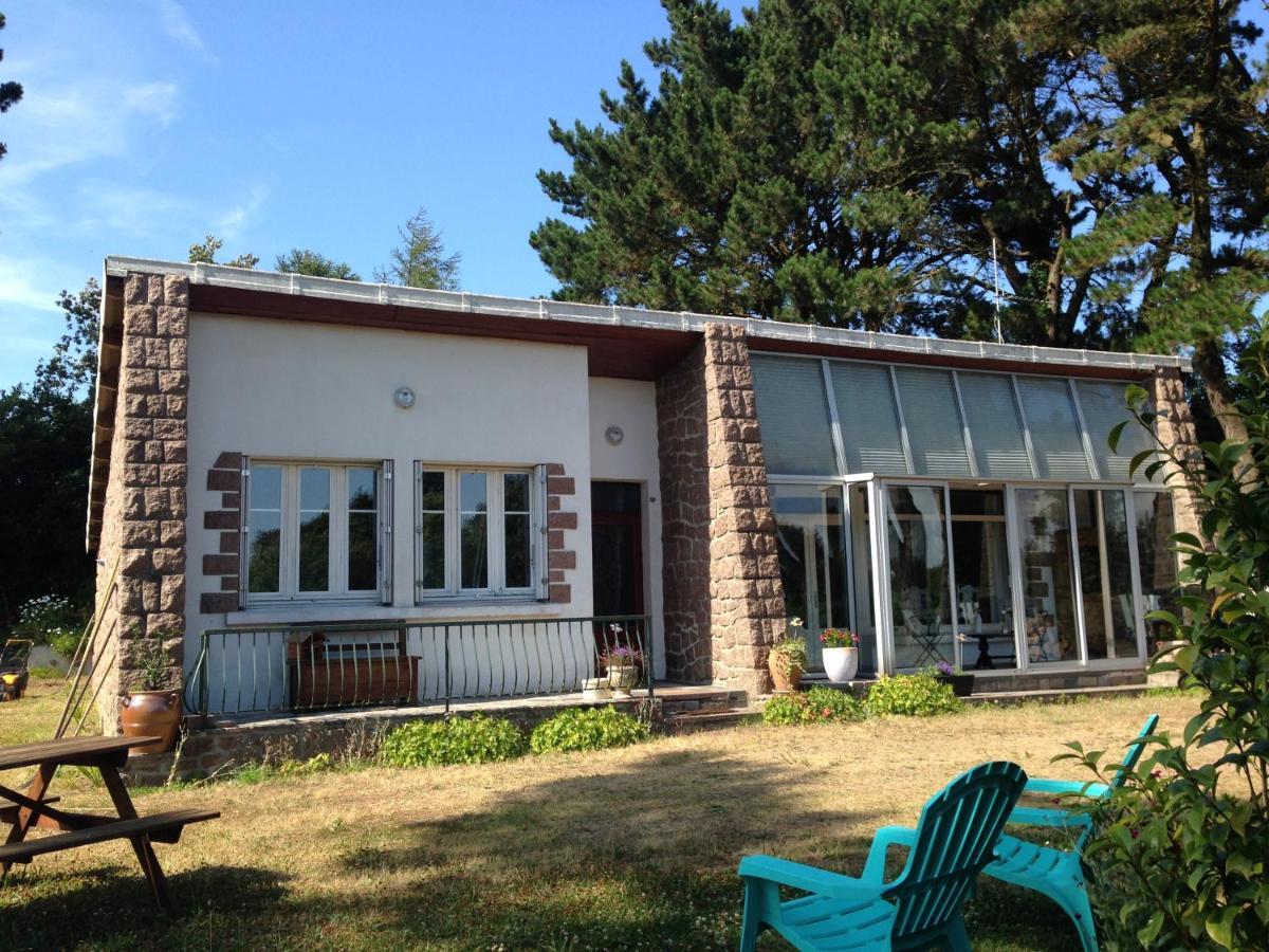 Havre De Paix Avec Grand Jardin Hébergement de vacances Perros-Guirec